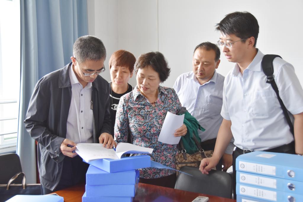 2省教育厅领导莅临MG冰球突破网站督查专项整治及三基建设工作 (8).JPG